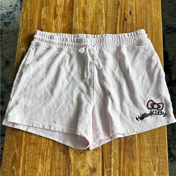 Forever 21 x Hello Kitty Mermaid Hoodie/ shorts set - Picture 8 of 11